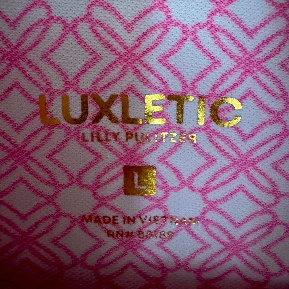 NWT Lilly Pulitzer Luxletic Regate Jacket Passion Fruit Pink Butterfly Pattern - Picture 7 of 7